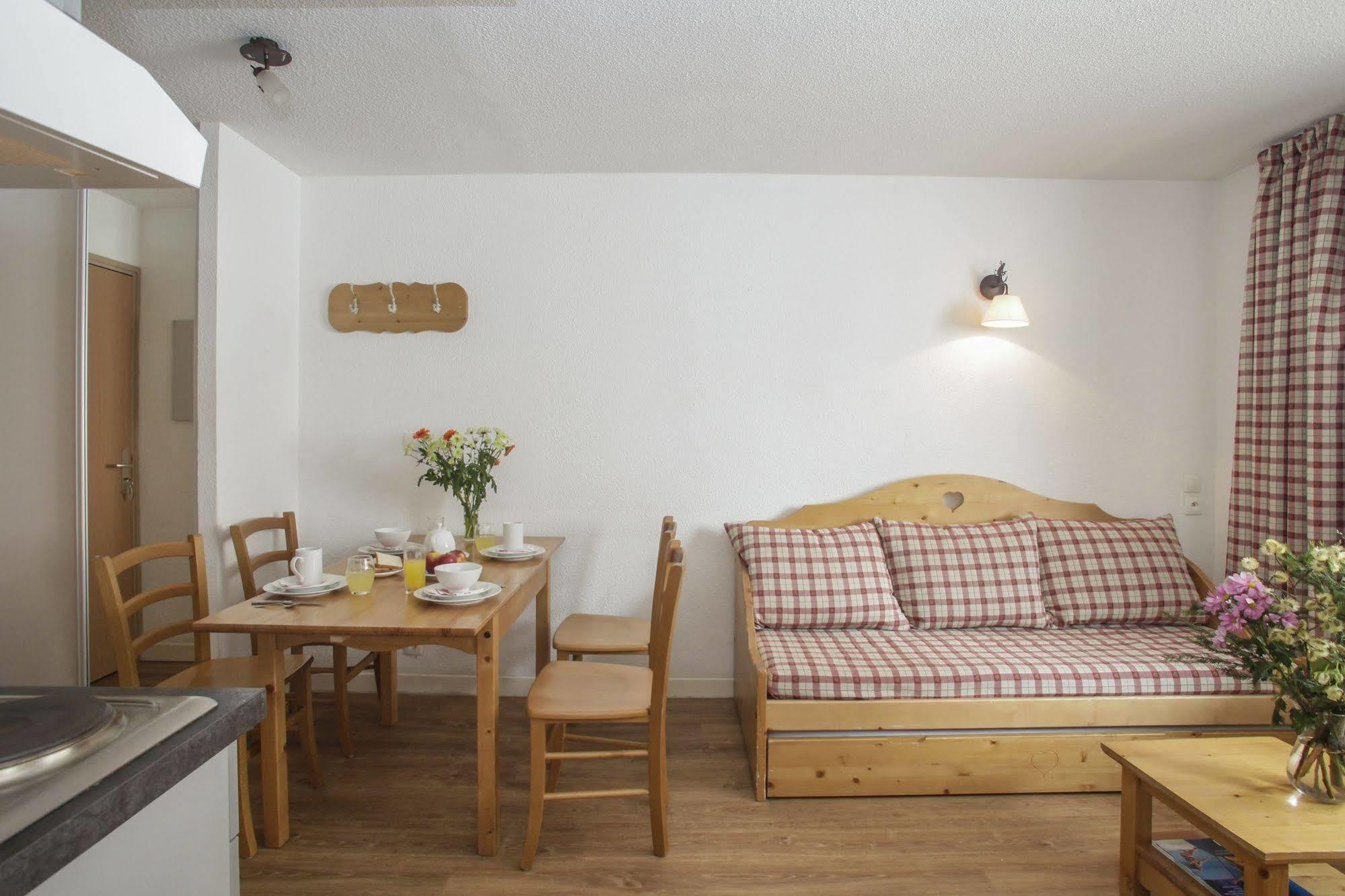 Residence Odalys Le Rond Point Des Pistes Tignes Exterior photo